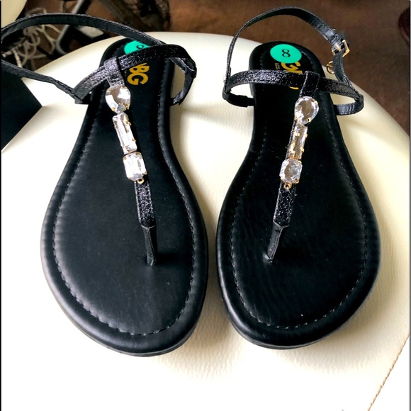 GBG Los Angeles Shoes - G by GUESS is now GBG Los Angeles. Size 8